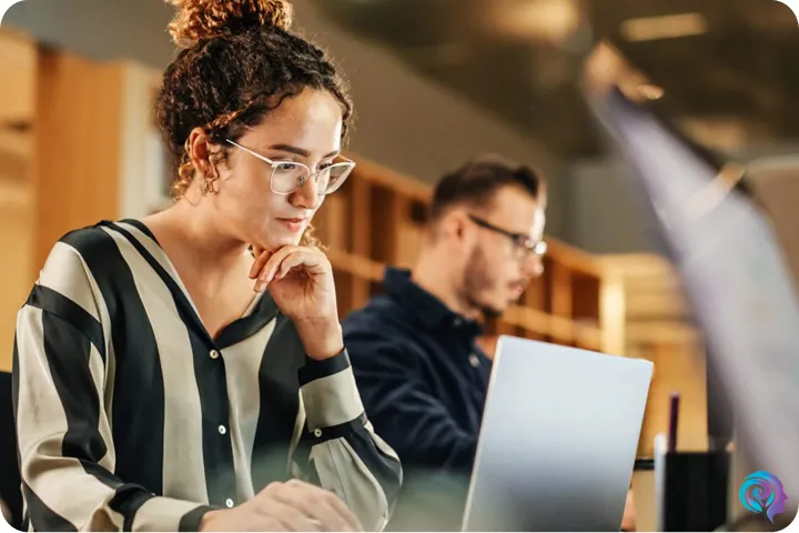اشتباهات رایج برای بالا بردن تمرکز در محیط کار