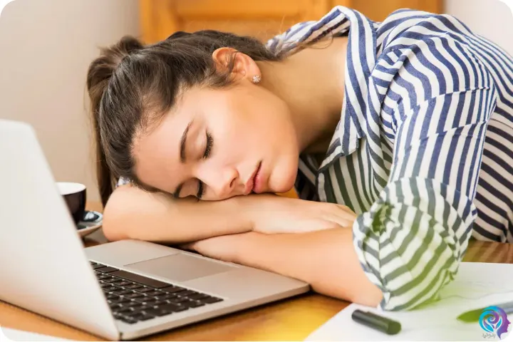 بررسی دلیل خستگی همیشگی و بیحالی در طول روز