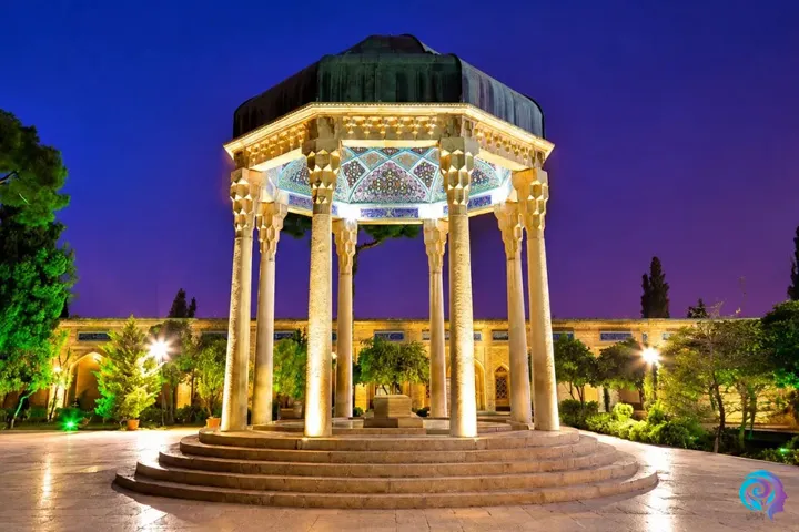 ۵ تک بیت حافظ درباره امید مناسب کپشن و استوری